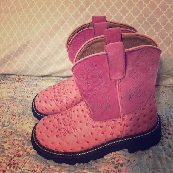 COPY - Ariat Boots - Picture 1 of 4